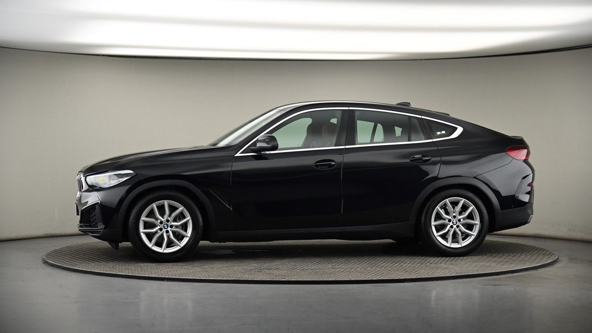 More views of BMW X6