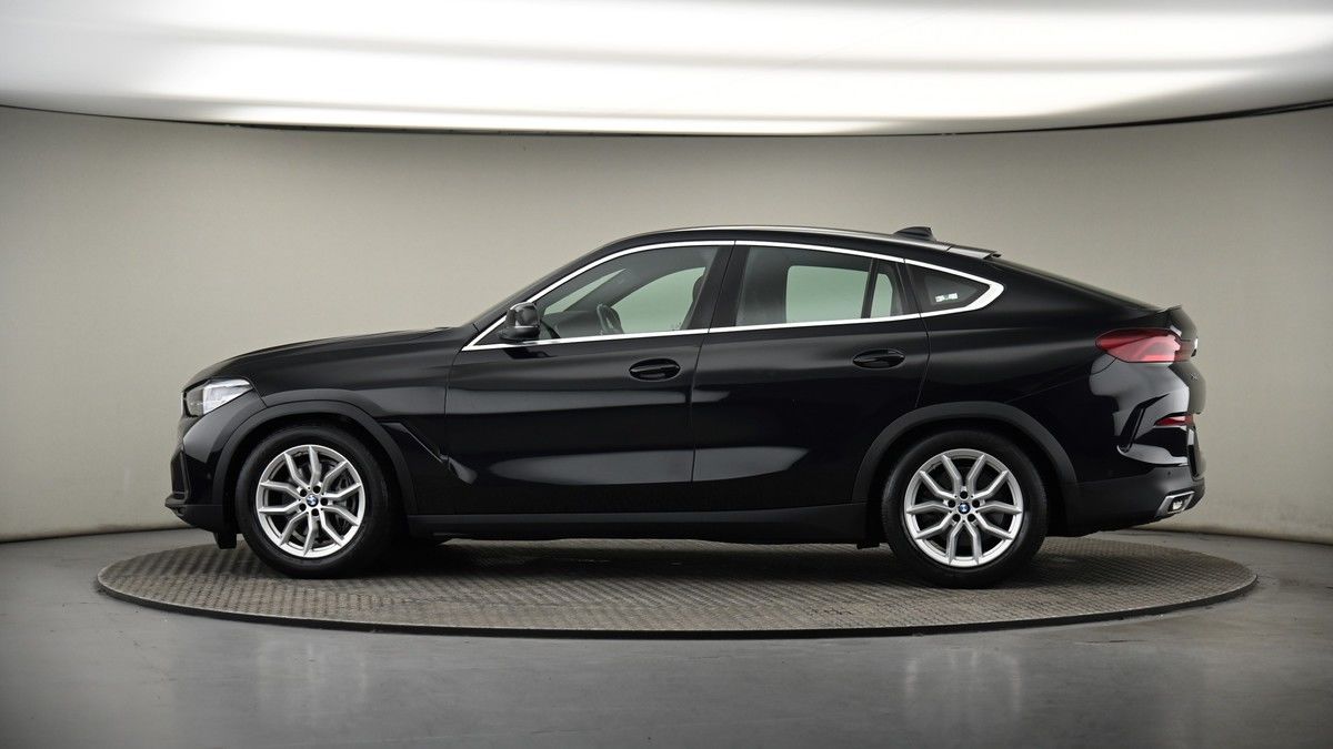 More views of BMW X6