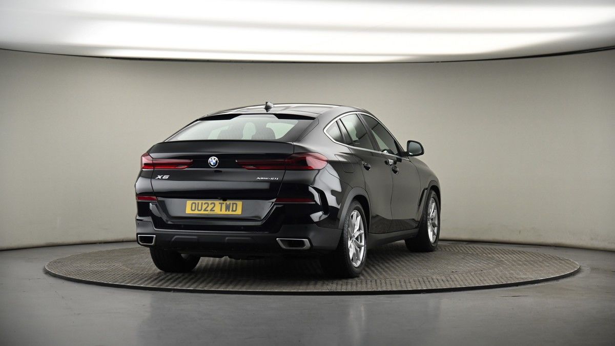 More views of BMW X6