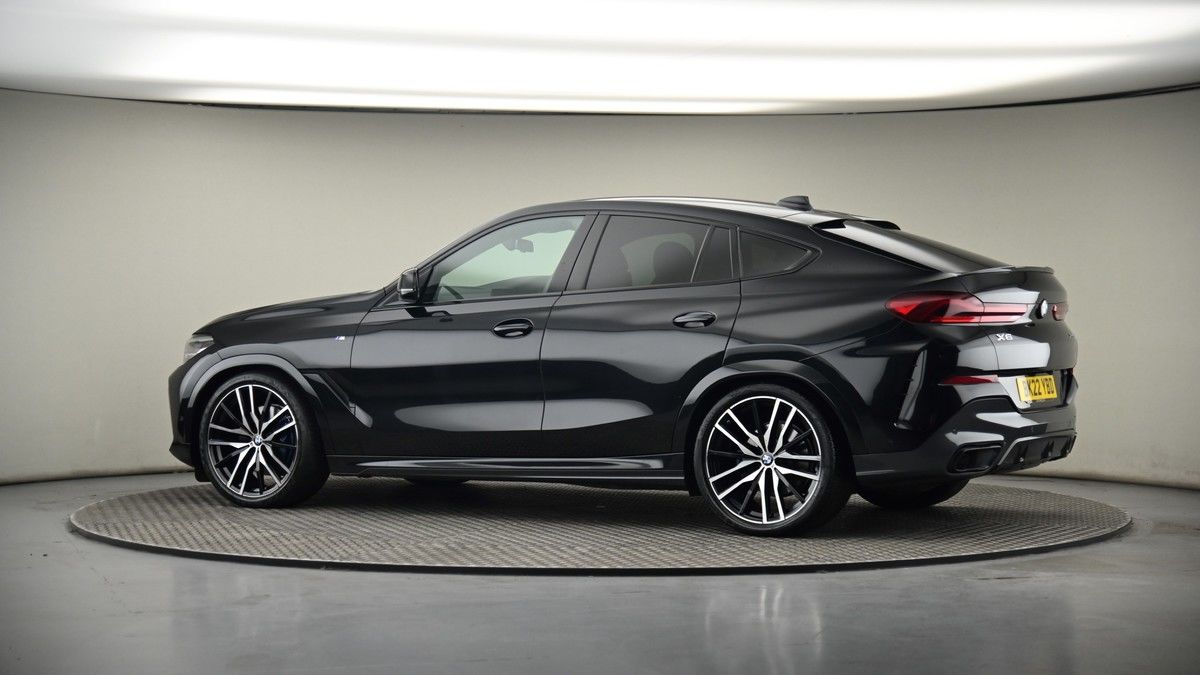 More views of BMW X6