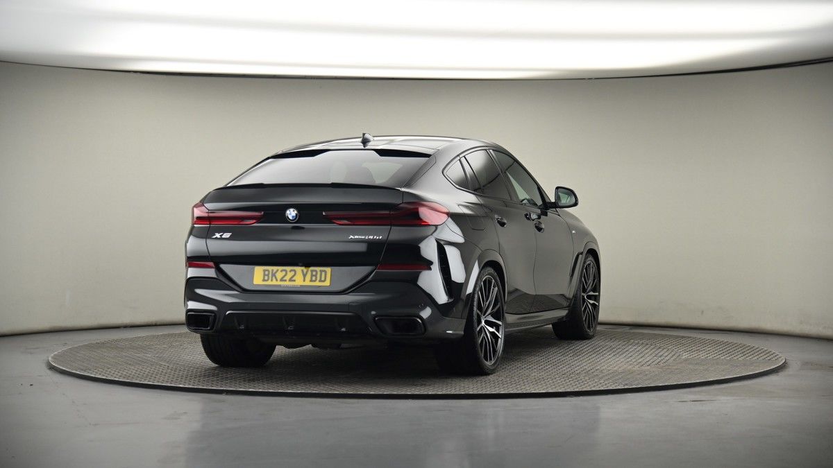 More views of BMW X6