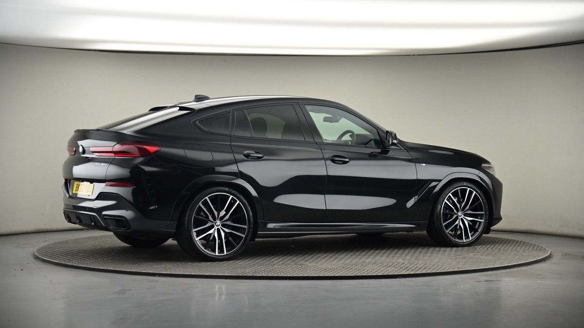 More views of BMW X6