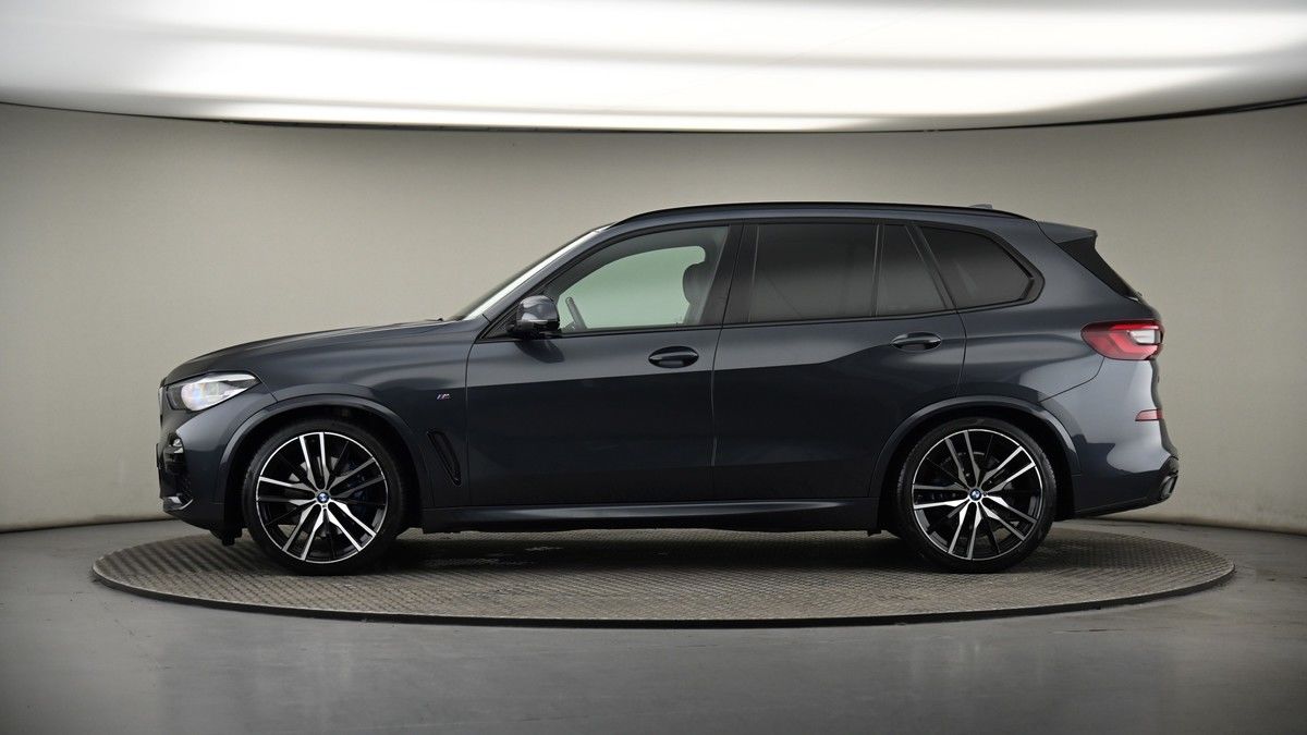 BMW X5 Image 18
