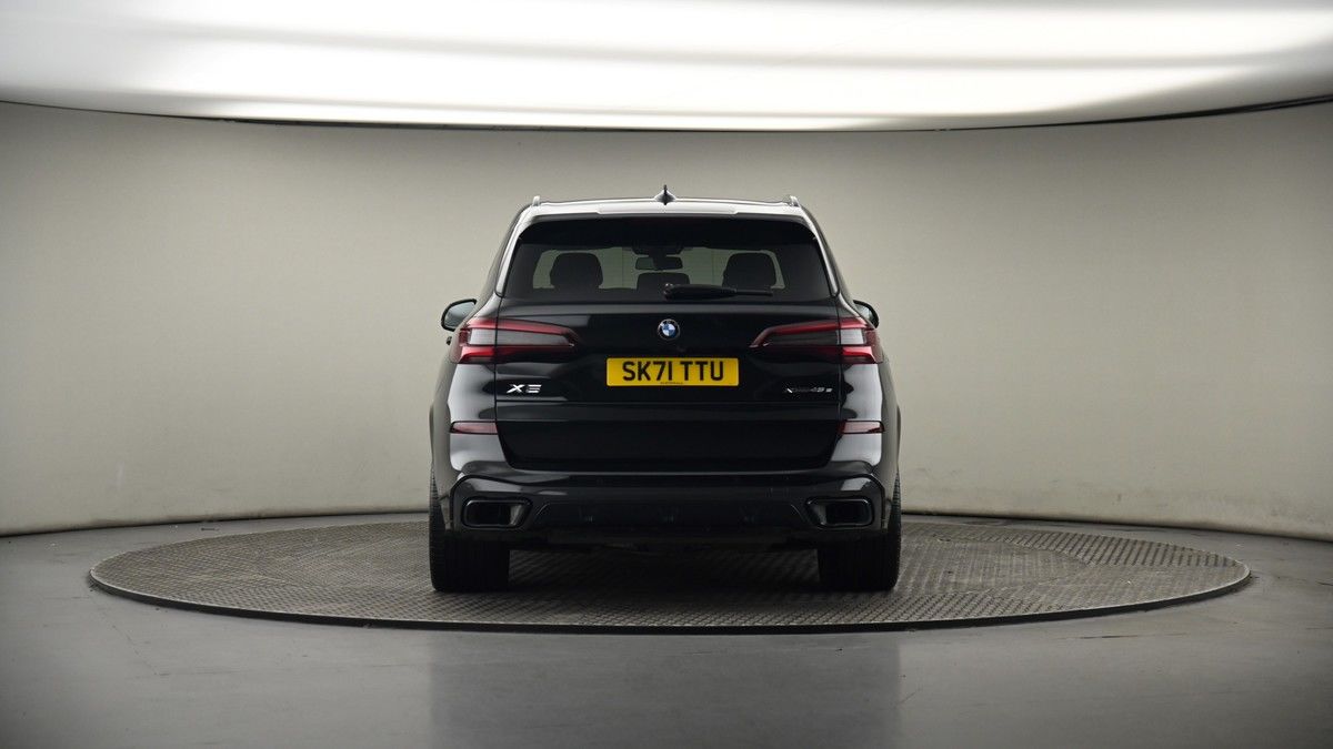 BMW X5 Image 16