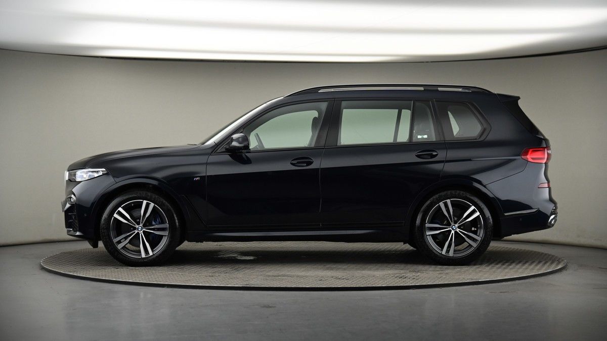 BMW X7 Image 19
