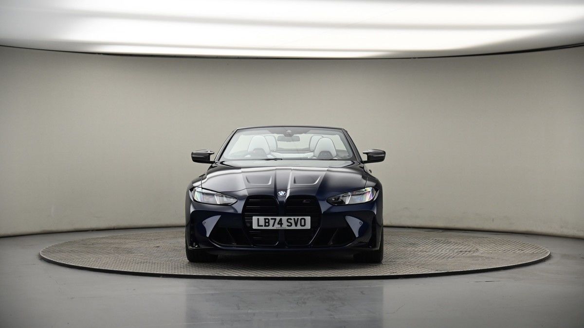 BMW M4 Image 18