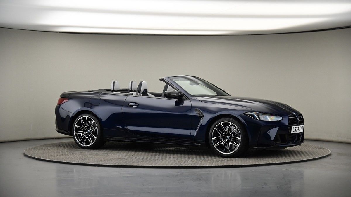BMW M4 Image 6