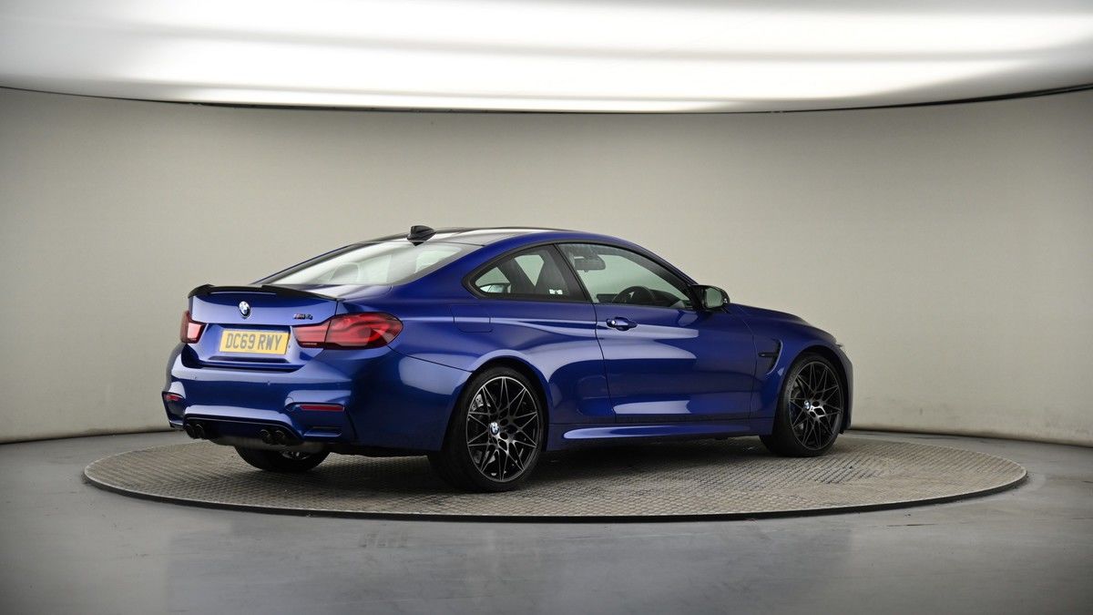 BMW M4 Image 7
