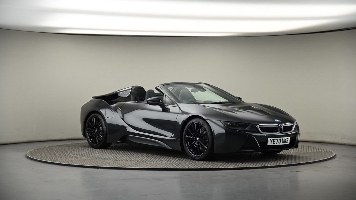 More views of BMW i8