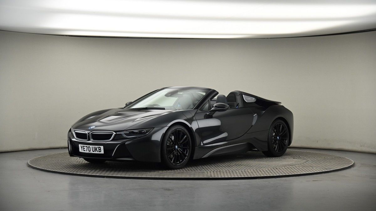 More views of BMW i8