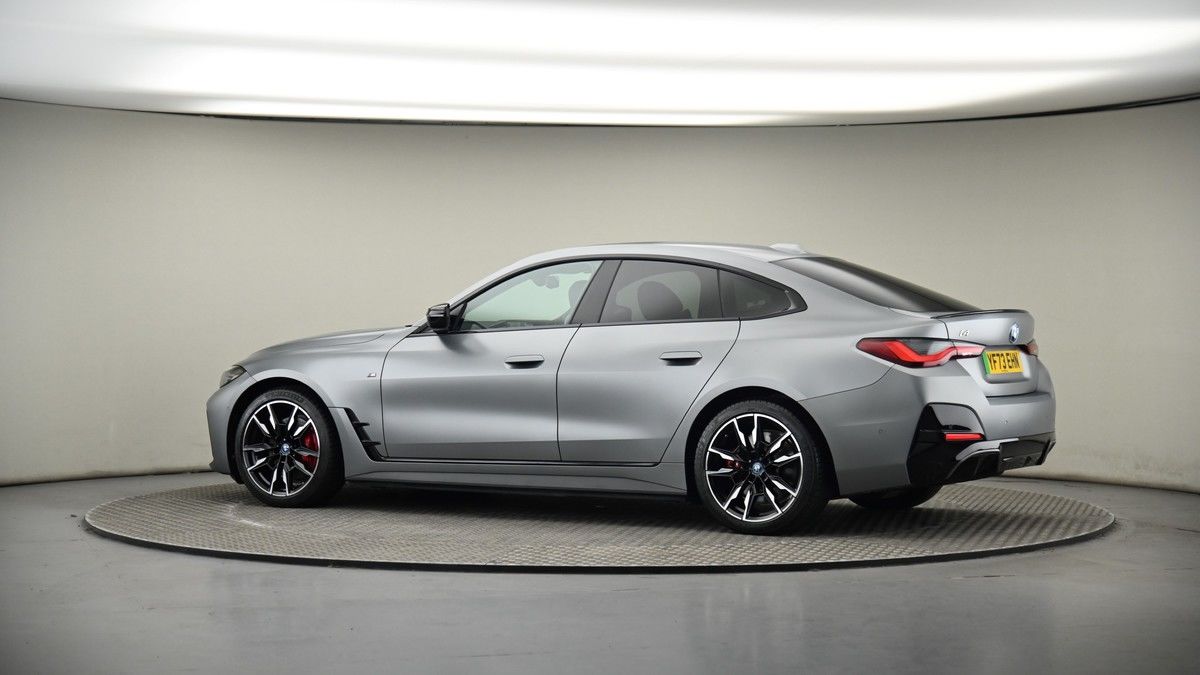 More views of BMW i4