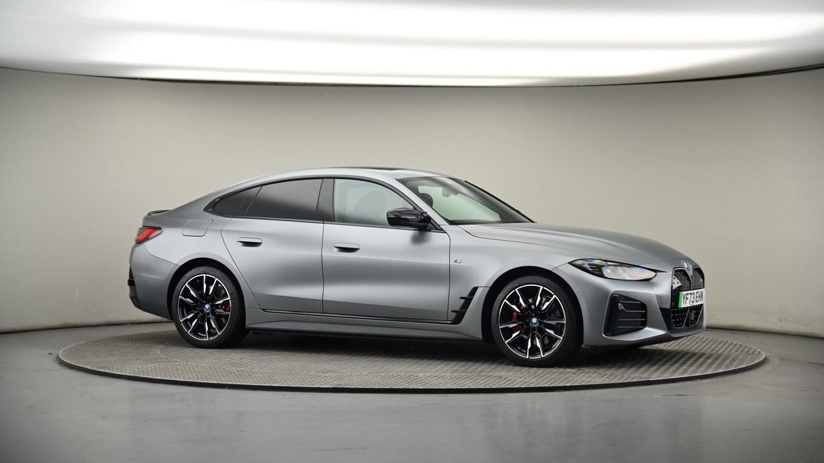 BMW i4 Image 6