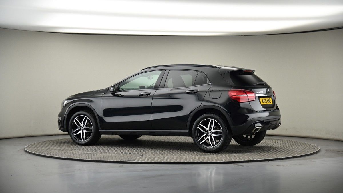 More views of Mercedes-Benz GLA