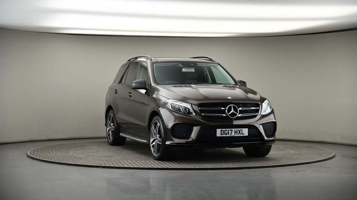 More views of Mercedes-Benz GLE