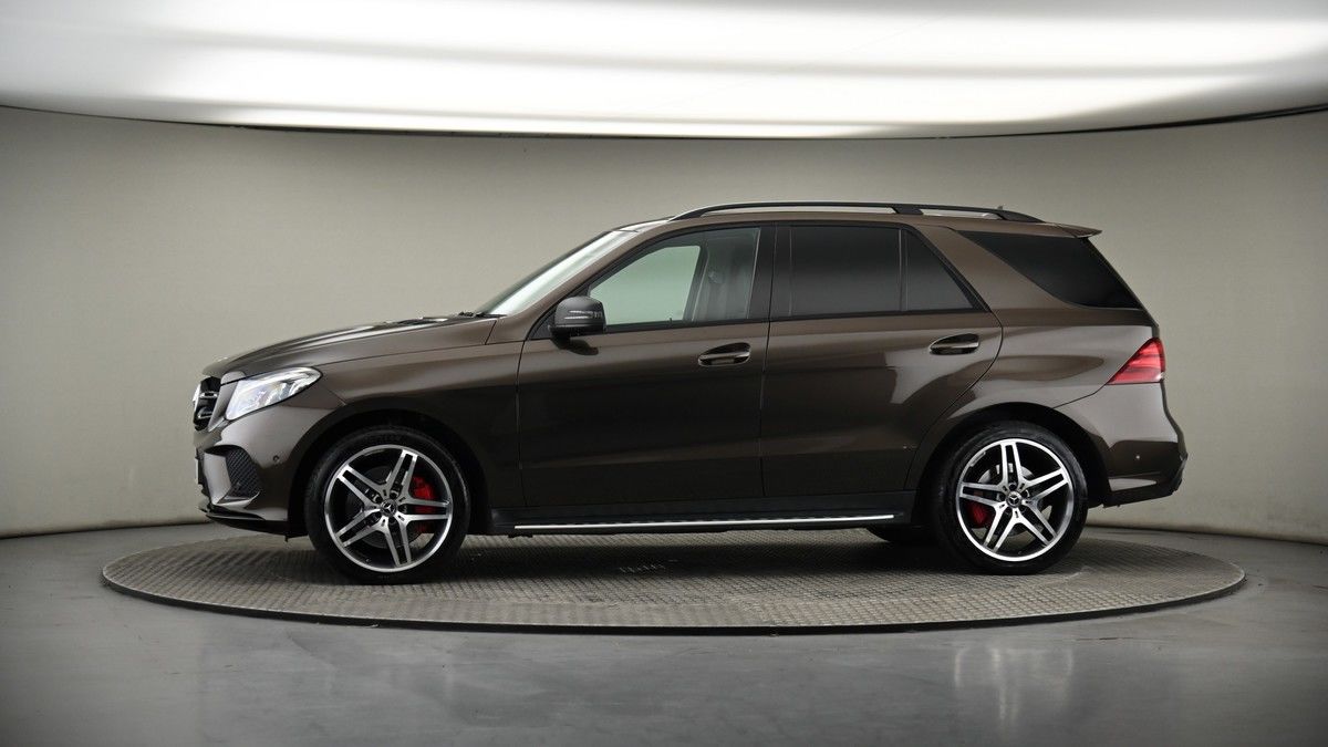 More views of Mercedes-Benz GLE