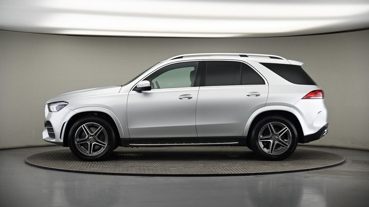 Mercedes-Benz GLE Image 18