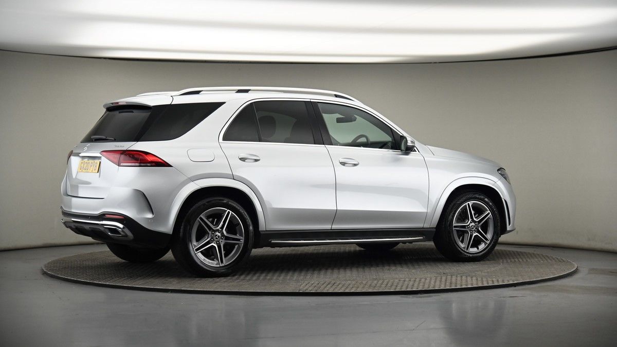 More views of Mercedes-Benz GLE