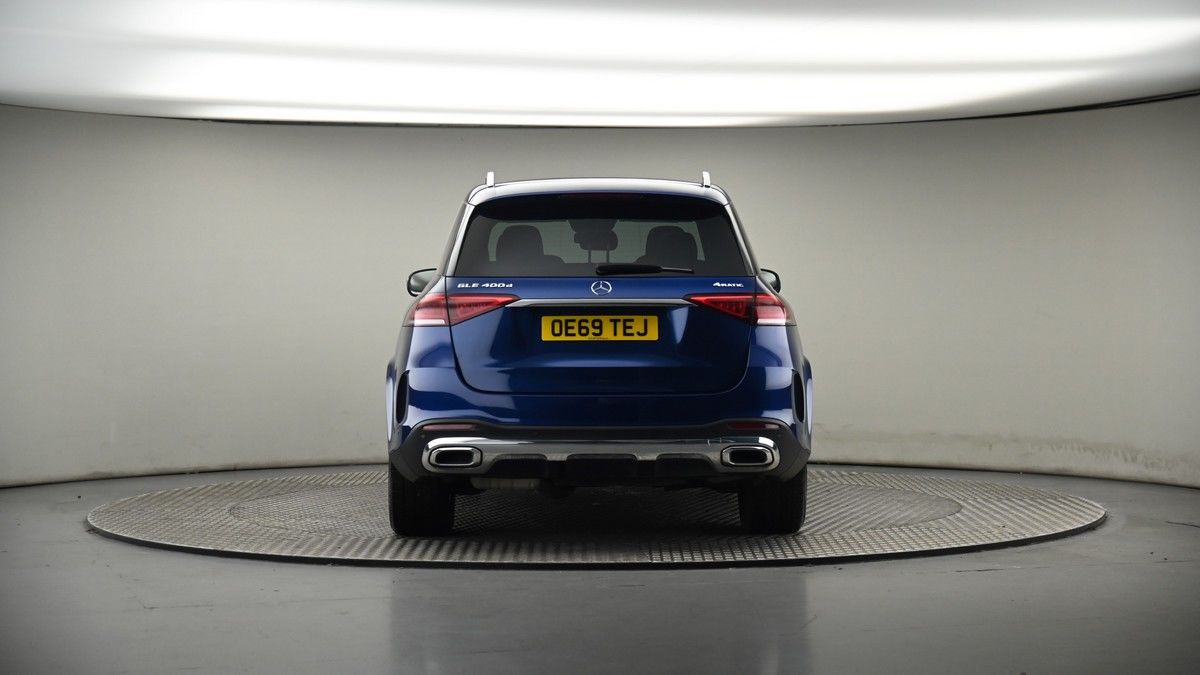Mercedes-Benz GLE Class Image 17