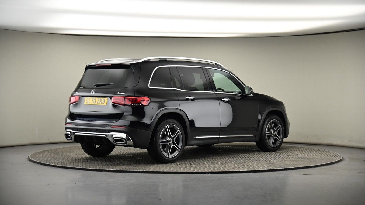 Mercedes-Benz GLB Image 7