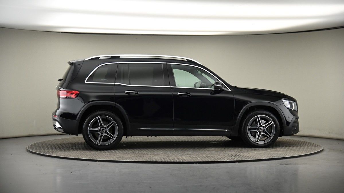 More views of Mercedes-Benz GLB