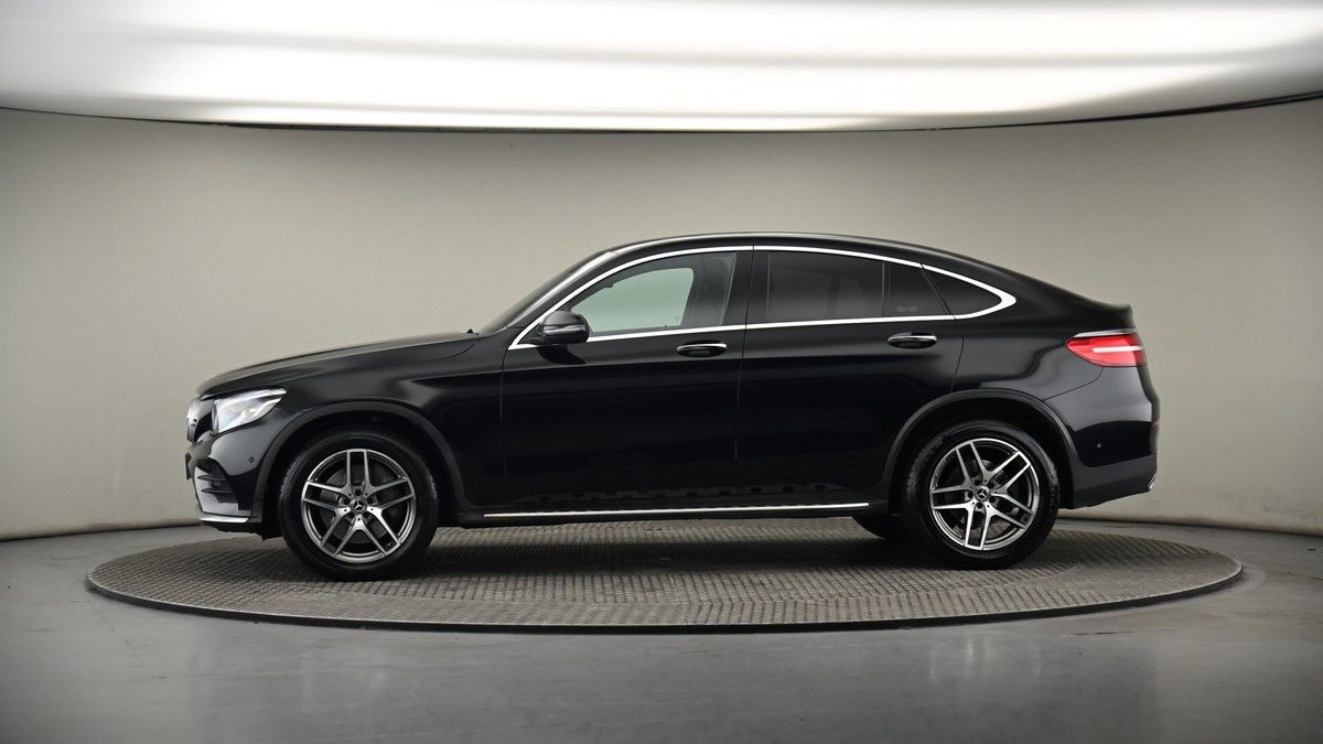 More views of Mercedes-Benz GLC