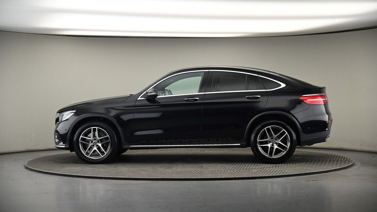 Mercedes-Benz GLC Image 19
