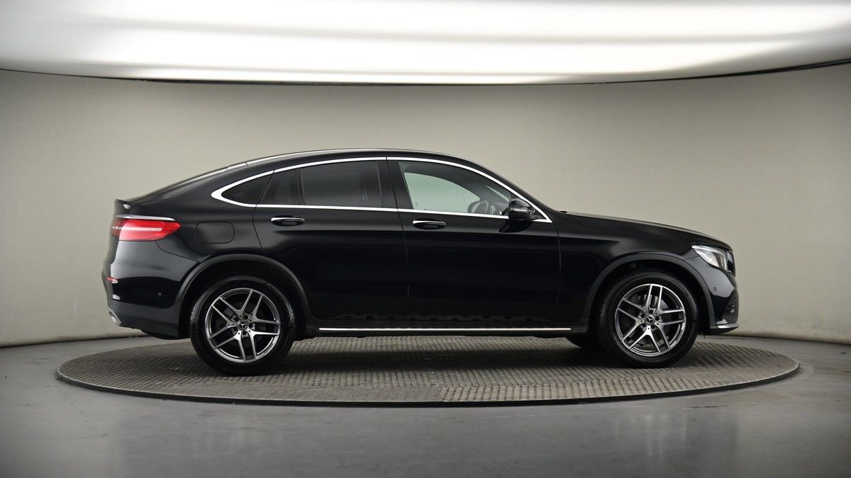 More views of Mercedes-Benz GLC