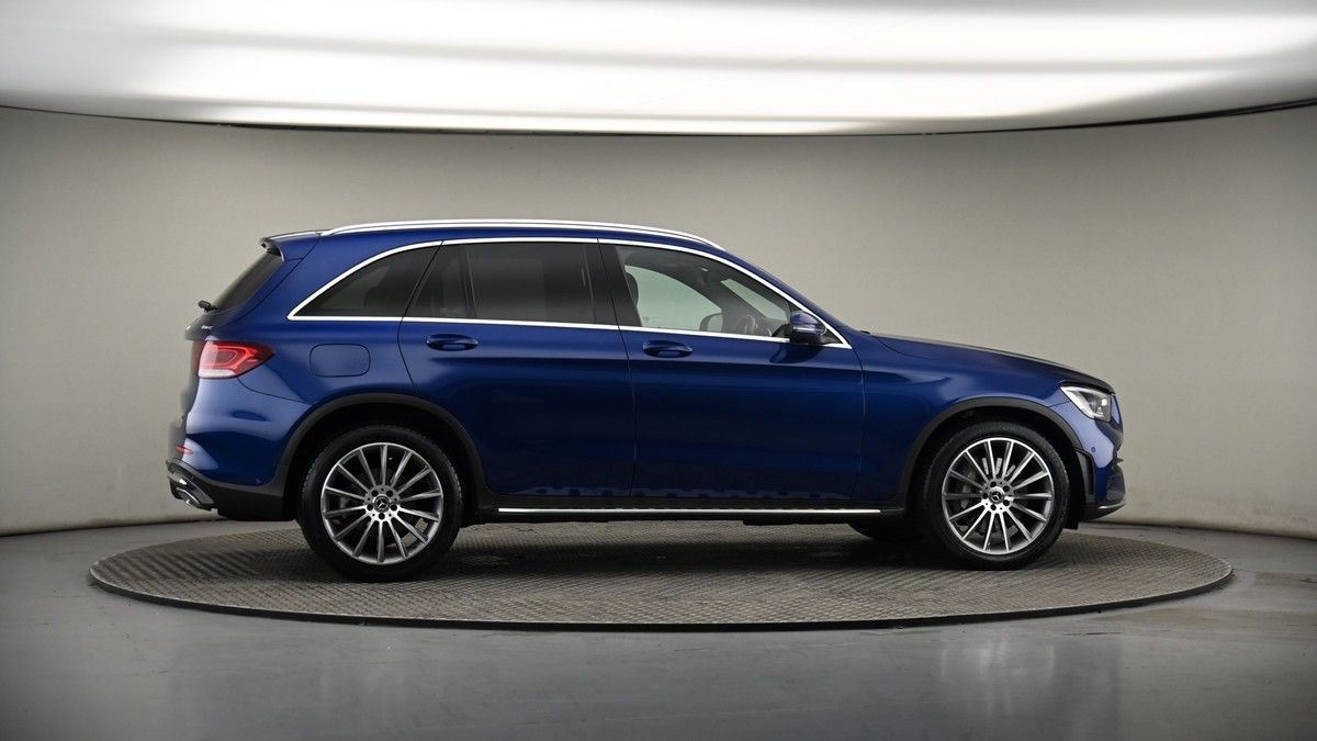 More views of Mercedes-Benz GLC