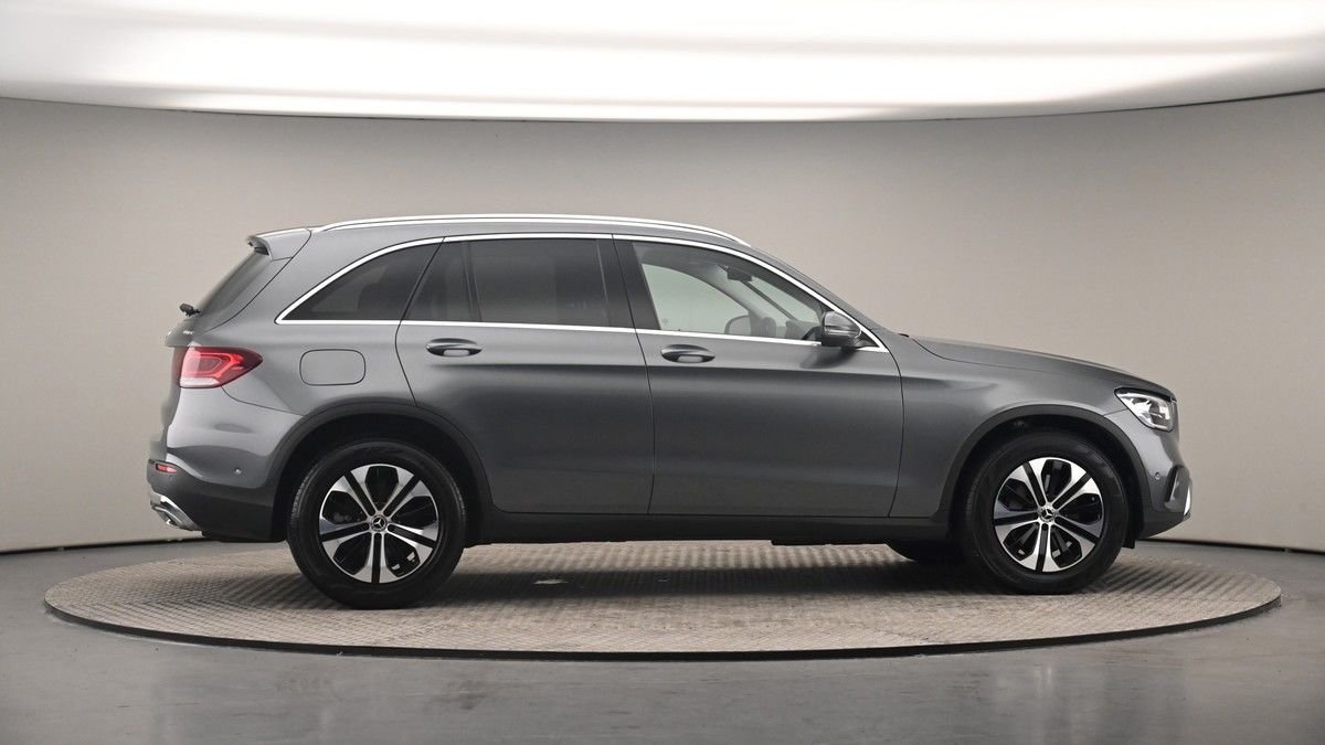 More views of Mercedes-Benz GLC