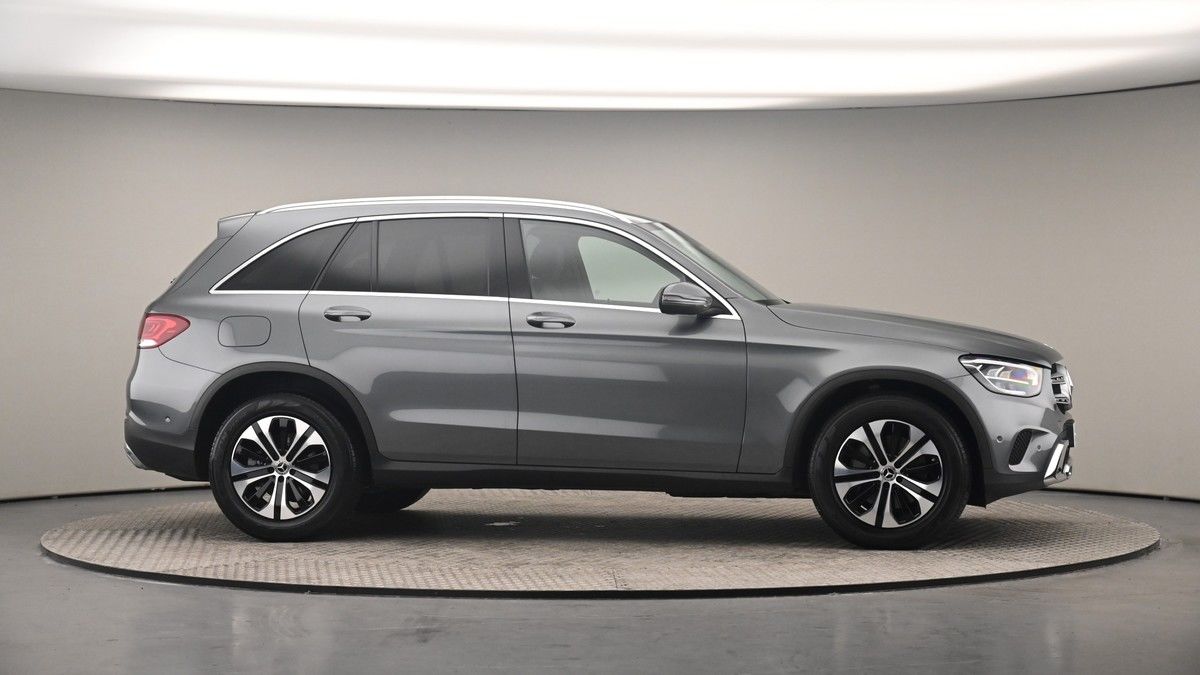 More views of Mercedes-Benz GLC