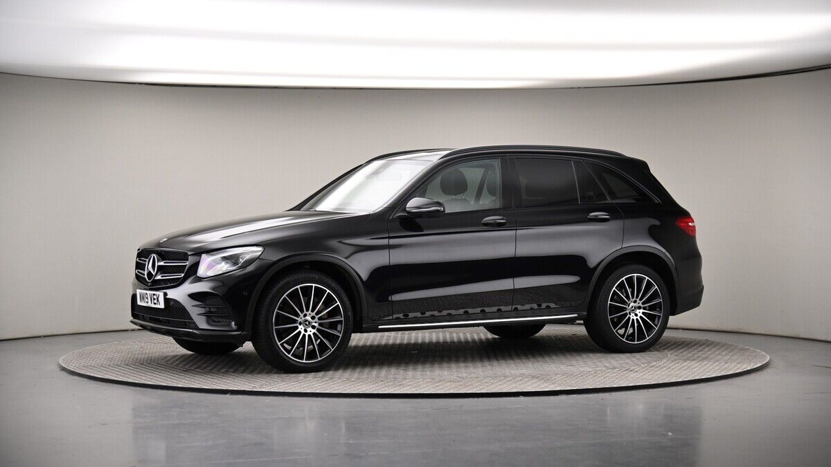 More views of Mercedes-Benz GLC