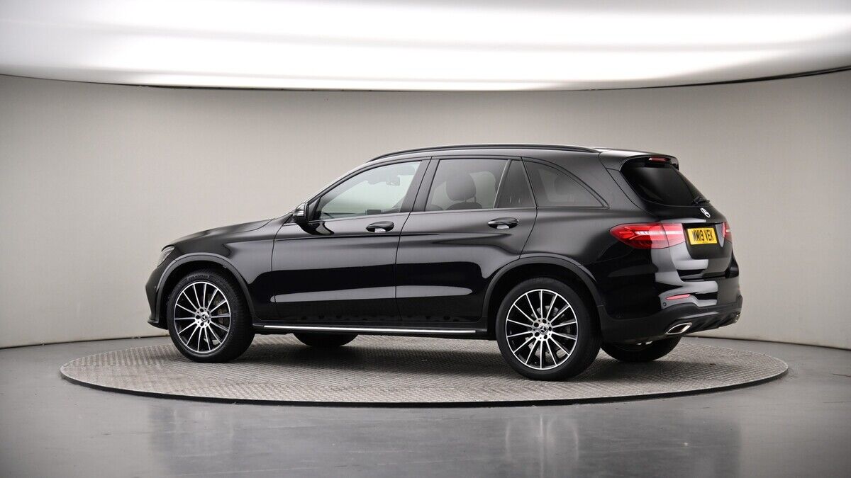 More views of Mercedes-Benz GLC