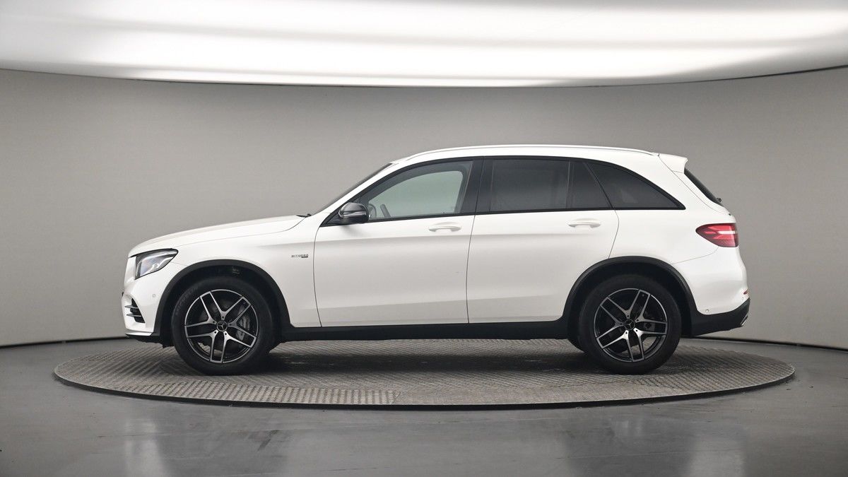 Mercedes-Benz GLC Image 19