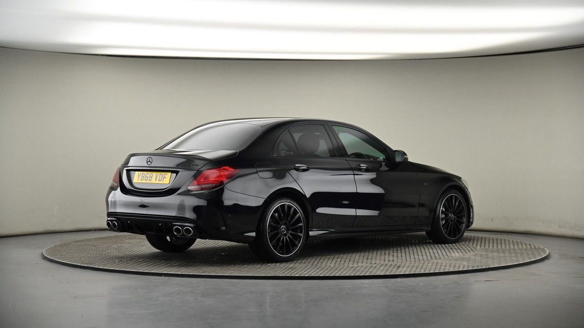 Mercedes-Benz C Class Image 7