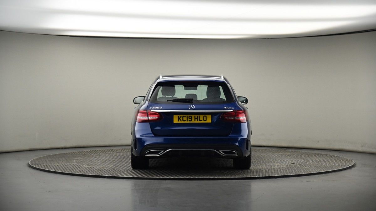 Mercedes-Benz C Class Image 17