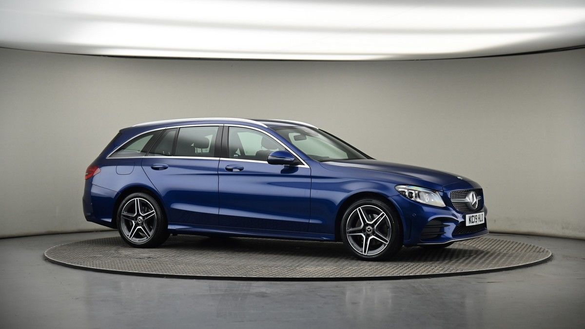 Mercedes-Benz C Class Image 6