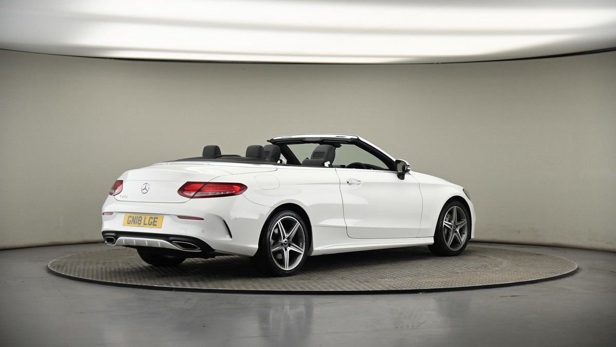 Mercedes-Benz C Class Image 6