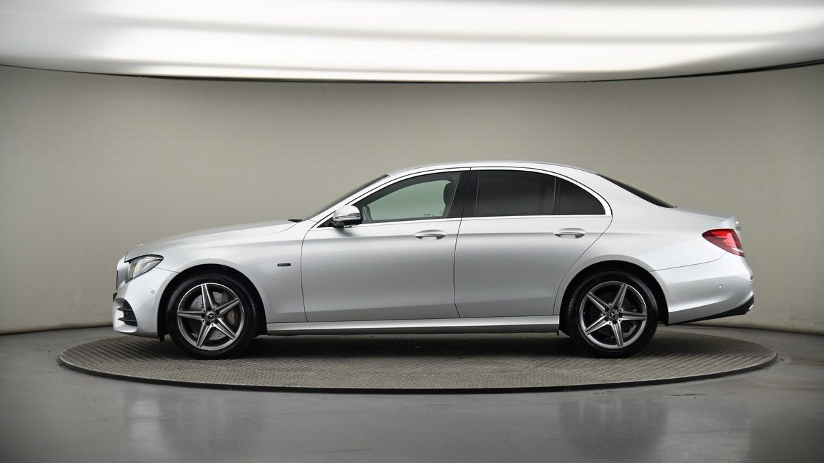 Mercedes-Benz E Class Image 18