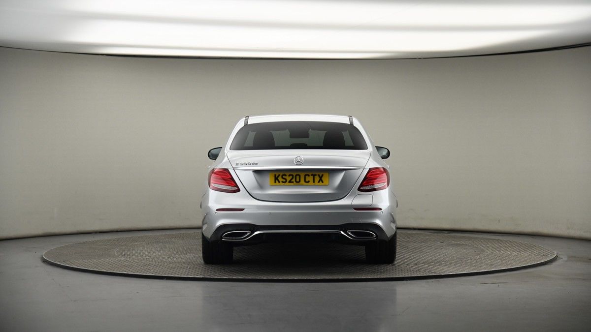 Mercedes-Benz E Class Image 16