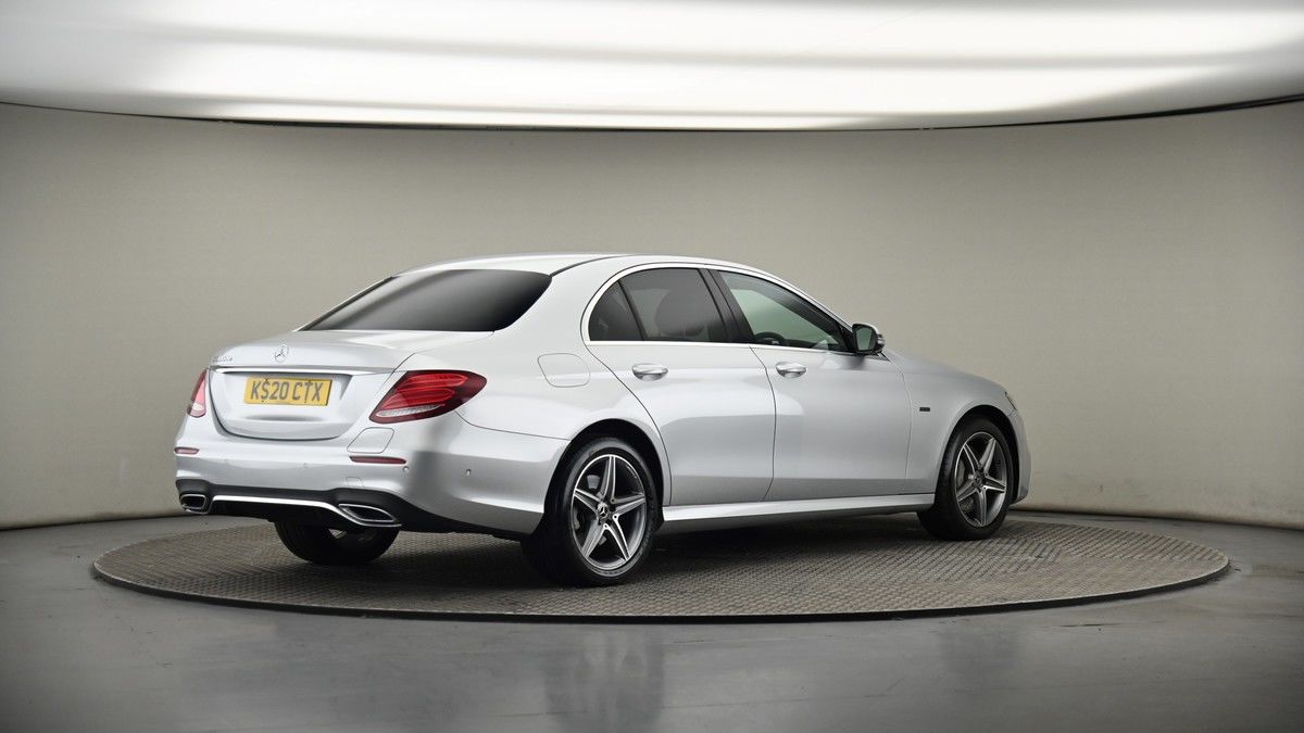 Mercedes-Benz E Class Image 6
