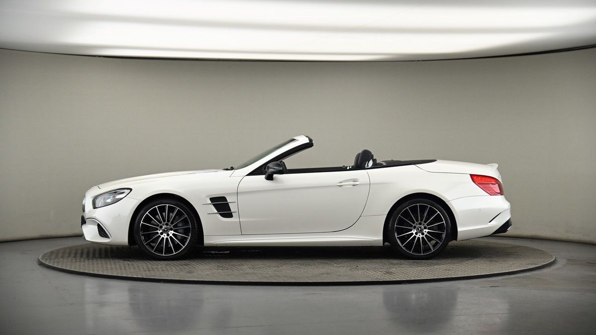 Mercedes-Benz SL Image 18