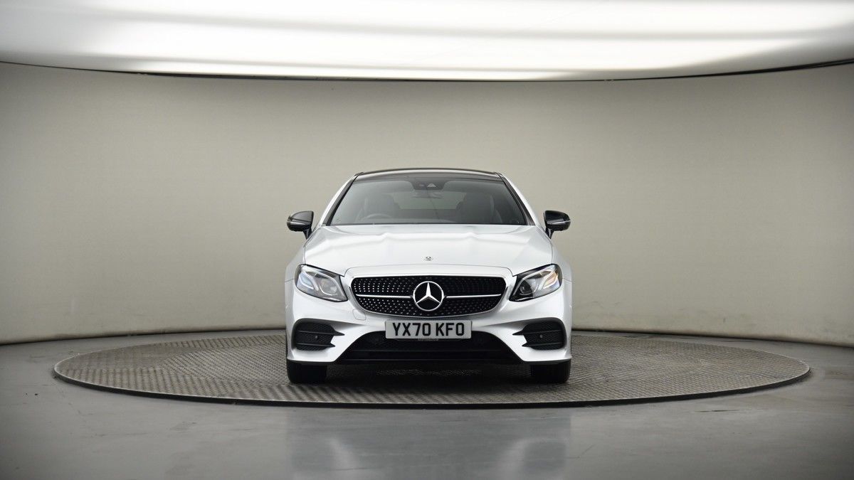 Mercedes-Benz E Class Image 18
