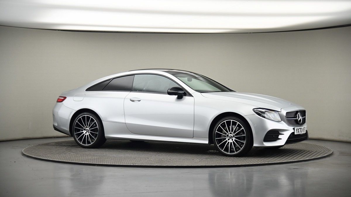 Mercedes-Benz E Class Image 6