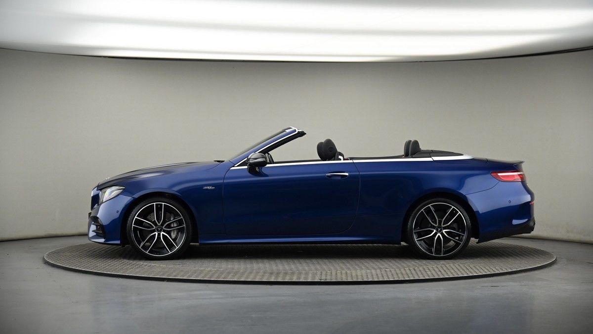 Mercedes-Benz E Class Image 18