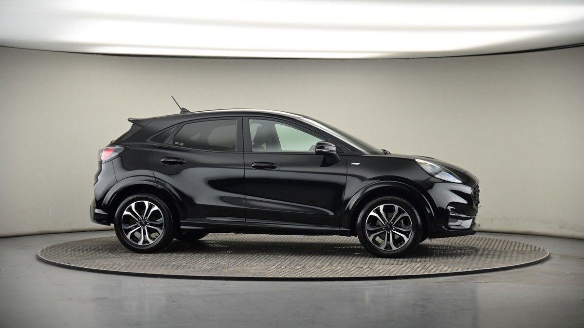 More views of Ford Puma