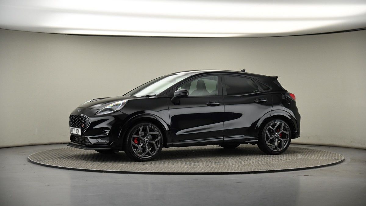 More views of Ford Puma