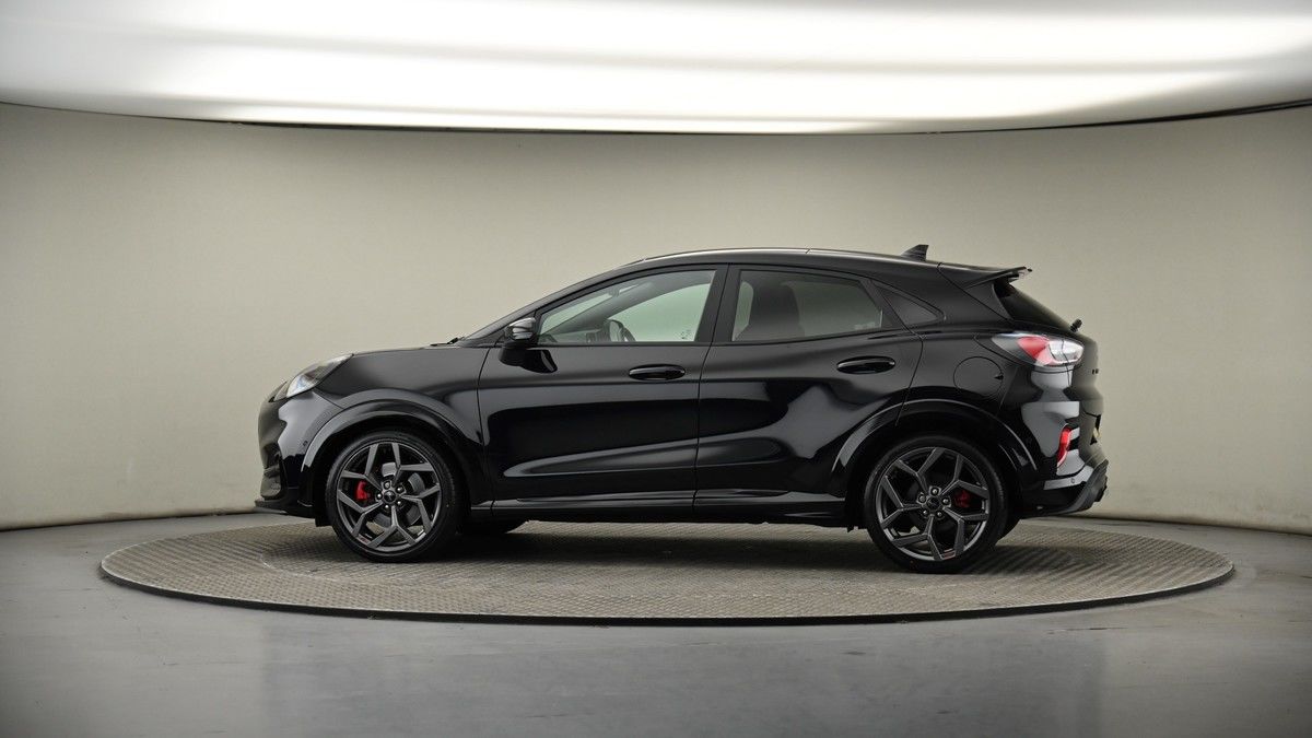 More views of Ford Puma