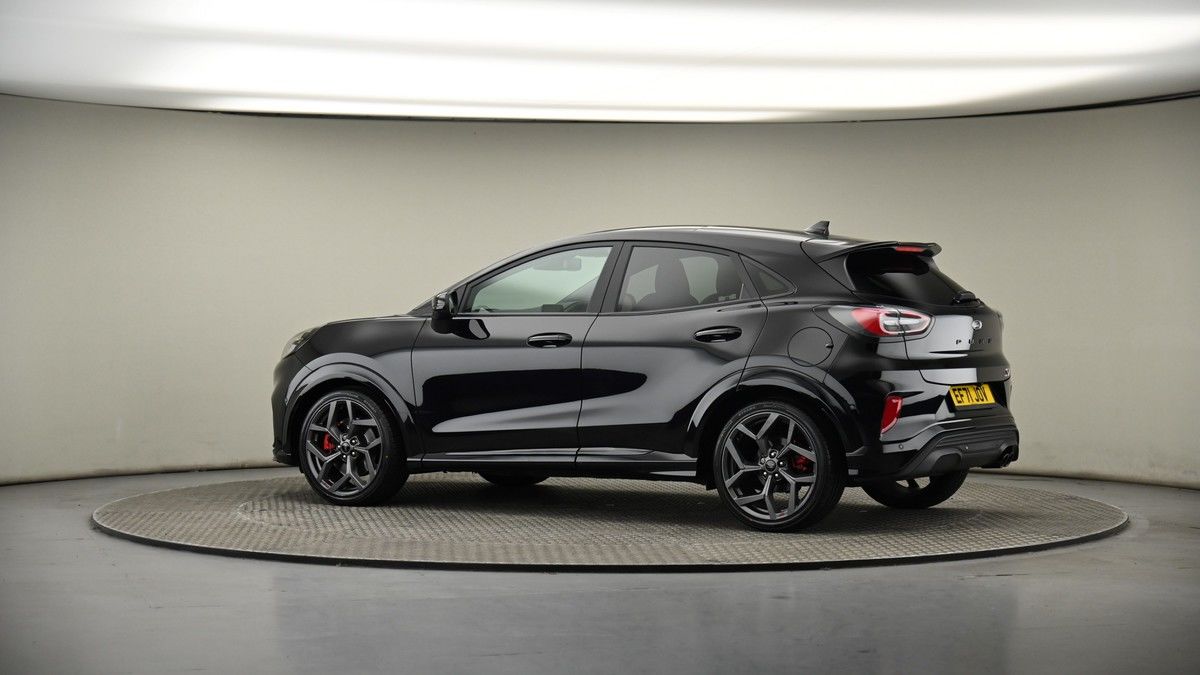 More views of Ford Puma