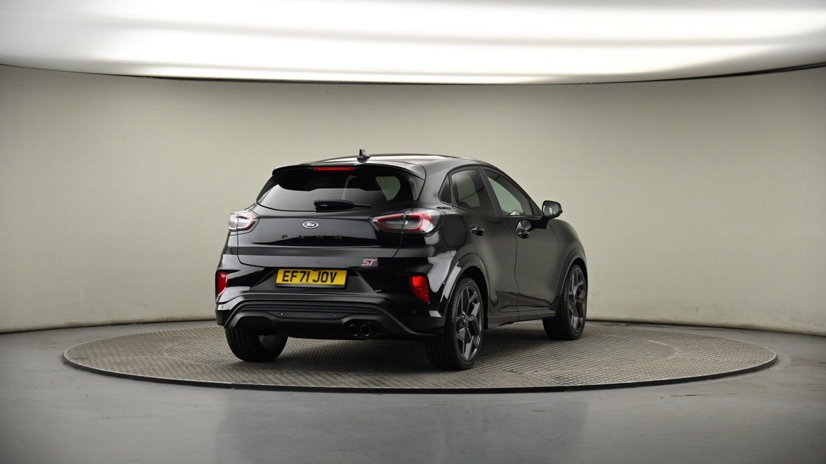 More views of Ford Puma