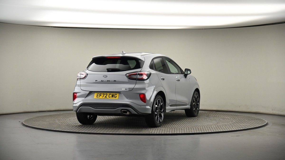 More views of Ford Puma